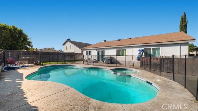 Highland, CA 92346,7559 Aspen Court