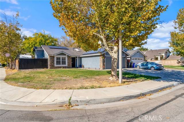 Lancaster, CA 93535,43451 Carol Drive