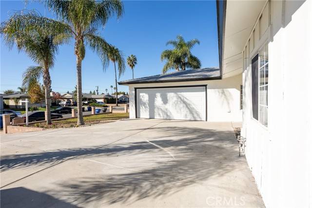 Ontario, CA 91764,1483 E Highland Court