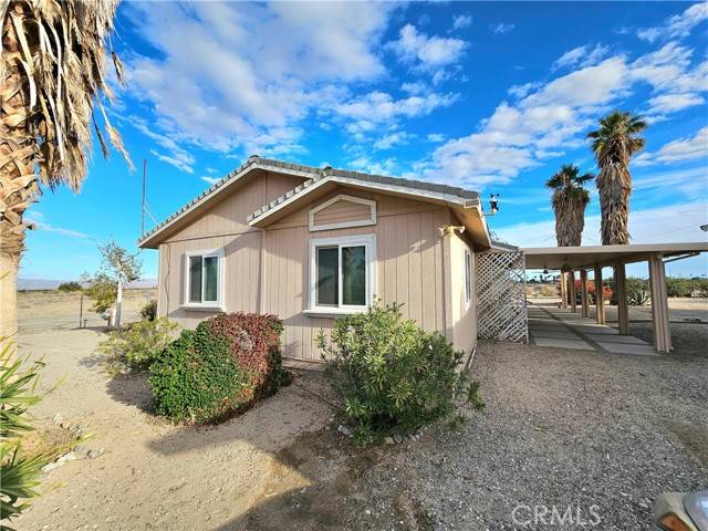 Thermal, CA 92274,3008 Brent Court