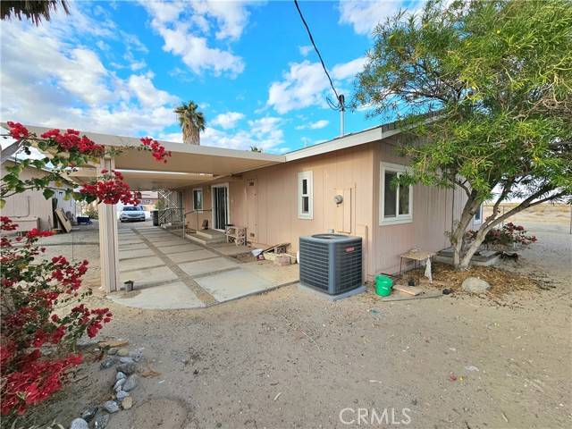 Thermal, CA 92274,3008 Brent Court