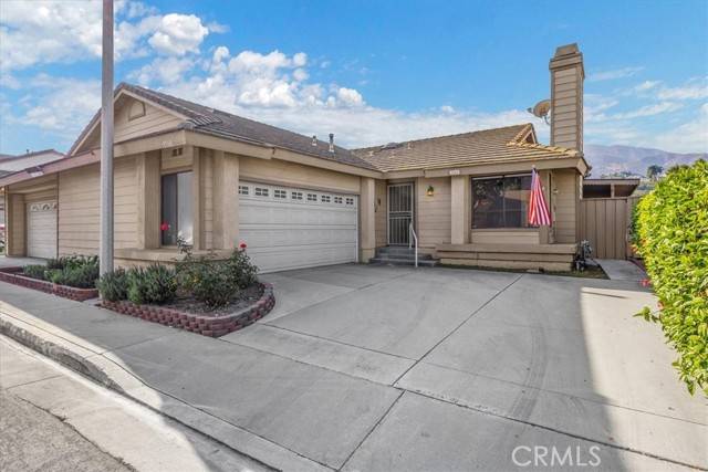 Corona, CA 92882,3560 Sweetwater Circle