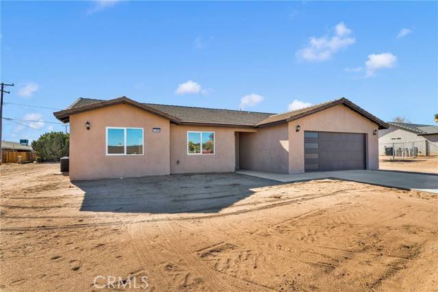 Hesperia, CA 92345,13995 Smoke Tree Street