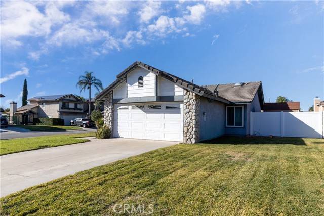 Fontana, CA 92336,7792 Lemon Court