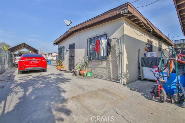 Cudahy, CA 90201,5317 Clara Street