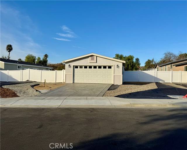 Perris, CA 92570,778 Larissa Court