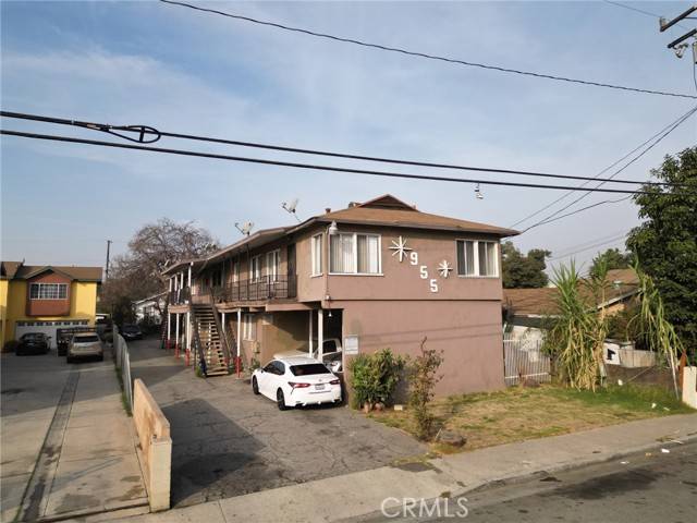 Los Angeles, CA 90023,955 S Downey Road