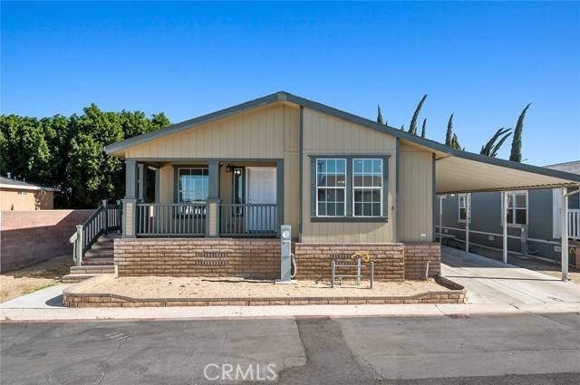 Fontana, CA 92337,16860 Slover #8