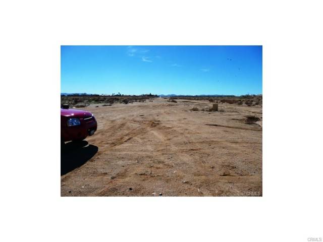 Hesperia, CA 92345,0 TAMARISK