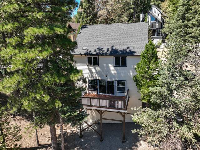 Lake Arrowhead, CA 92391,370 Auburn Drive