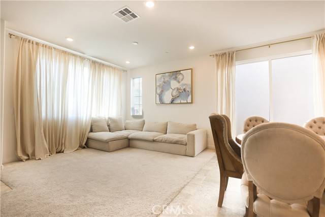 Fontana, CA 92336,16126 Cannoli Court #3