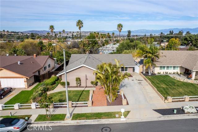 Corona, CA 92882,1284 Kirkwood Drive