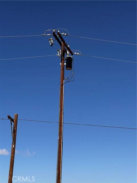 Phelan, CA 92371,7625 Luna