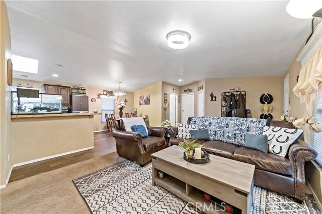 La Verne, CA 91750,2755 Arrow #106