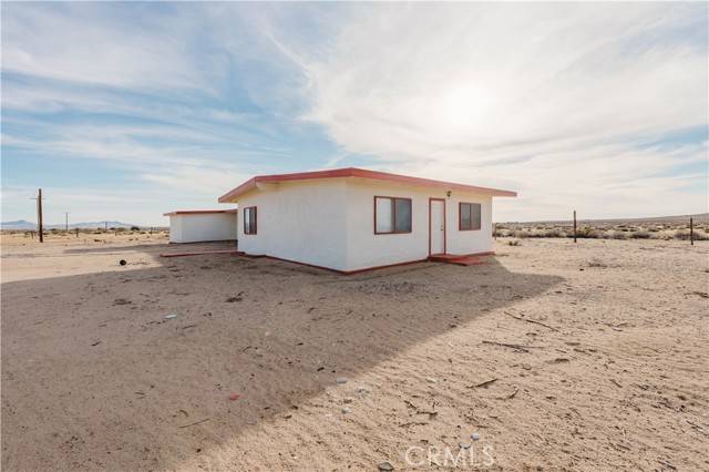 Hinkley, CA 92347,23067 Sonoma Street