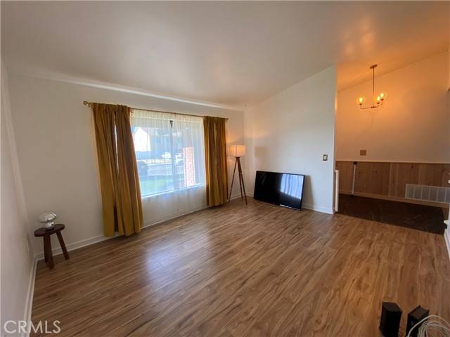 Rialto, CA 92377,890 W Bohnert Avenue