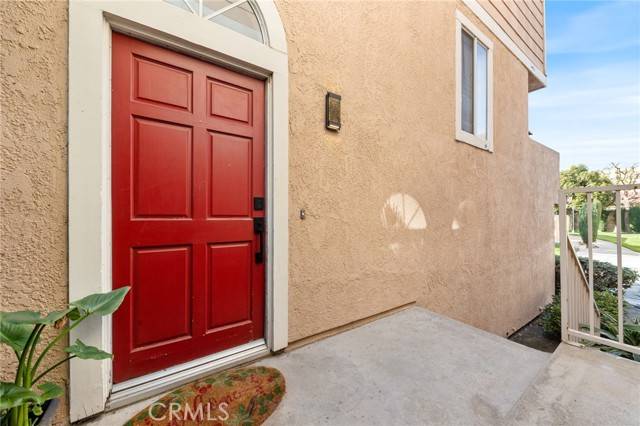 Huntington Park, CA 90255,2915 E 60th Place #S