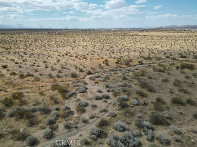 Adelanto, CA 92301,0 Jonathan St