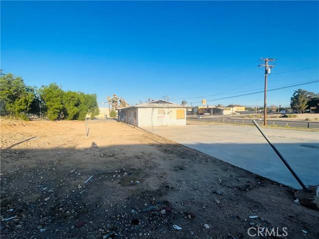 Victorville, CA 92394,15720 Mojave Drive