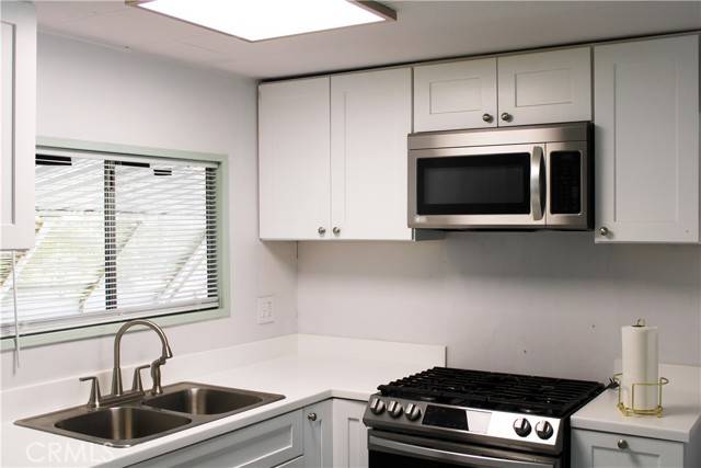 Desert Hot Springs, CA 92240,14777 Palm #79