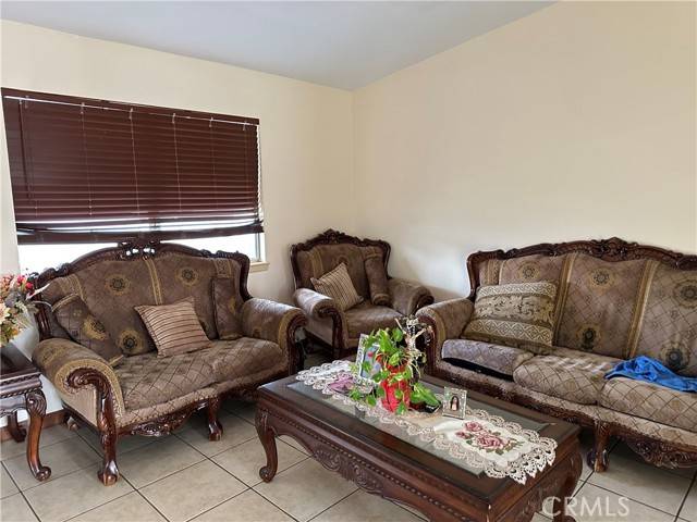 Palmdale, CA 93591,40123 168th Street