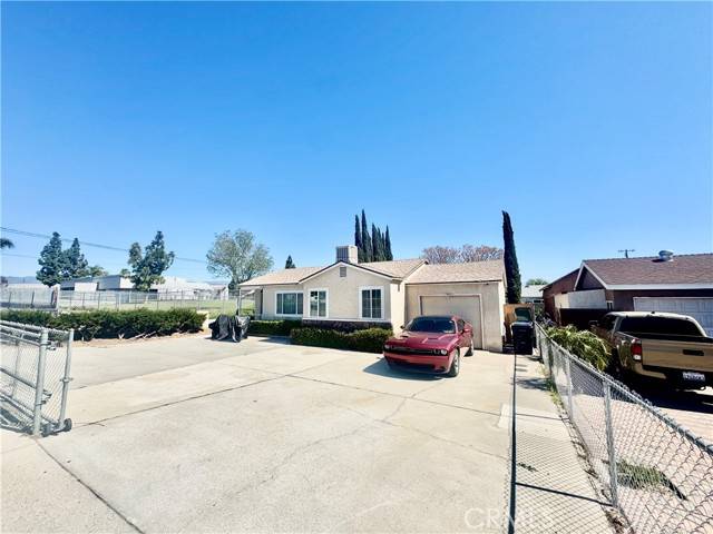 Fontana, CA 92335,9081 Oleander Avenue