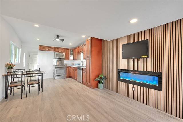 Rancho Cucamonga, CA 91730,9340 Foothill #21