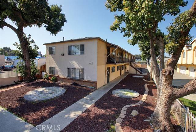 Bell, CA 90201,6335 Loma Vista Avenue