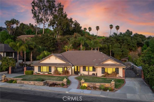 Glendora, CA 91741,514 N Valley Center Avenue