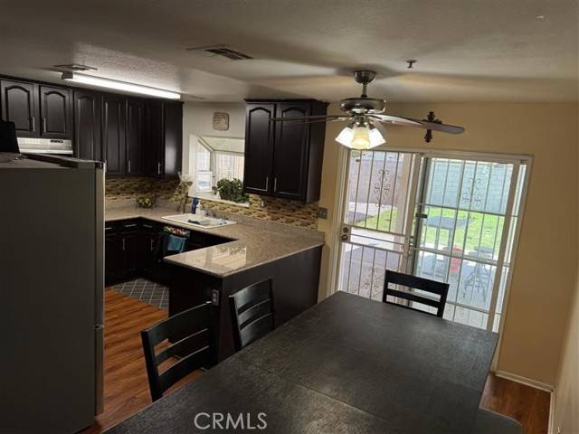 Fontana, CA 92335,15942 DIANTHUS Court