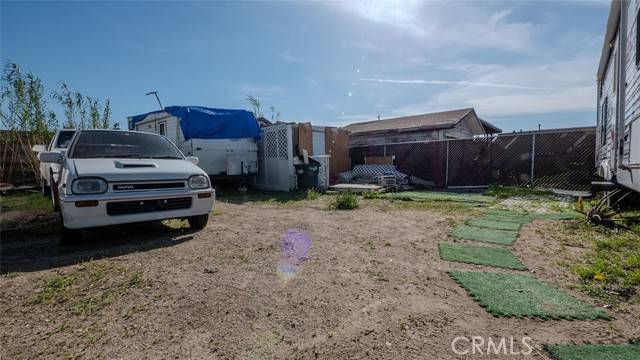 Fontana, CA 92335,14627 Hunter Street