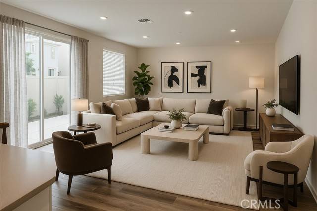 Compton, CA 90222,1940 N Bloom Drive