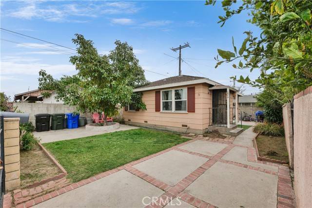 El Monte, CA 91733,10310 Fern Street
