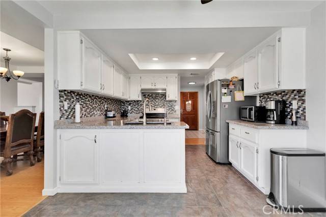 Helendale, CA 92342,26665 Lakeview Drive
