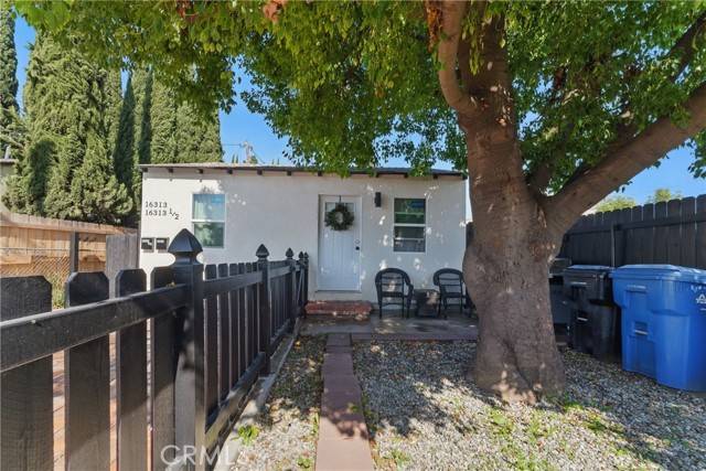 Paramount, CA 90723,16313 Hunsaker Avenue