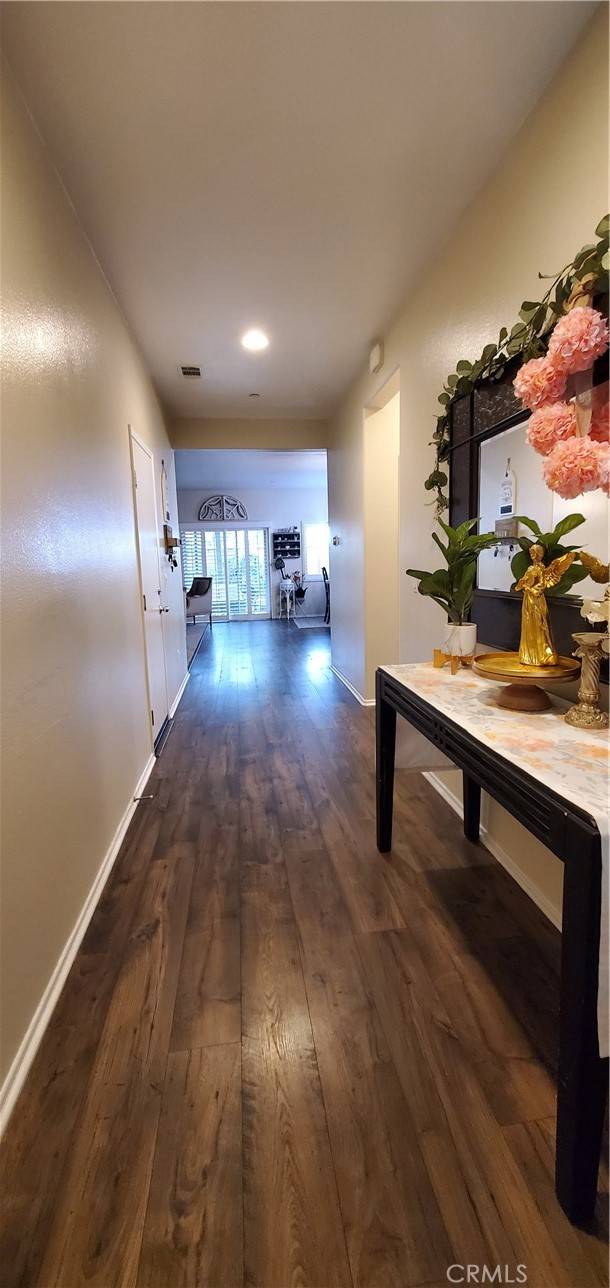 Fontana, CA 92336,7184 Willowmore Drive