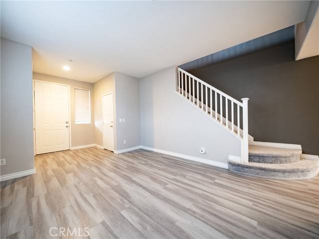 Fontana, CA 92336,5896 Sawgrass Way