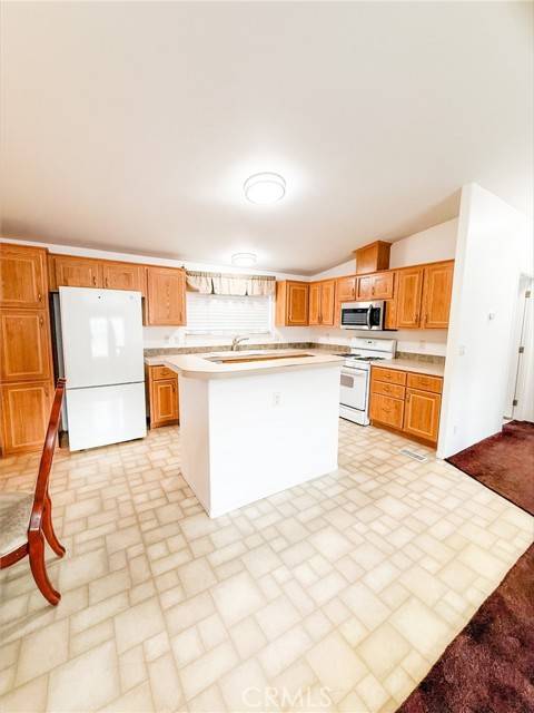 Jurupa Valley, CA 92509,3825 Crestmore #412
