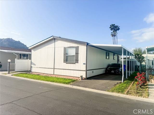 Jurupa Valley, CA 92509,3825 Crestmore #412