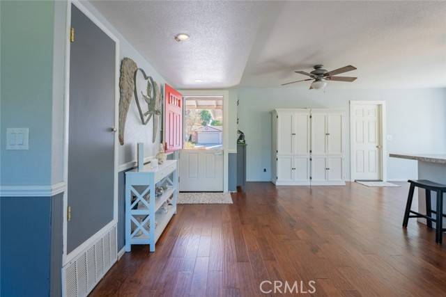 Simi Valley, CA 93065,2287 Trinway Avenue
