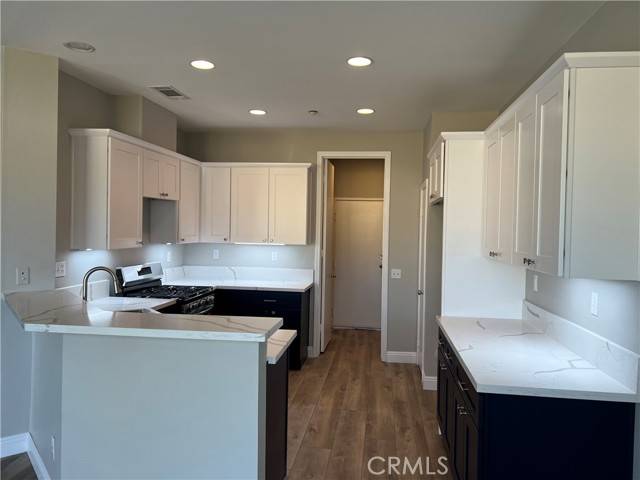Rancho Cucamonga, CA 91739,7161 East Avenue #106