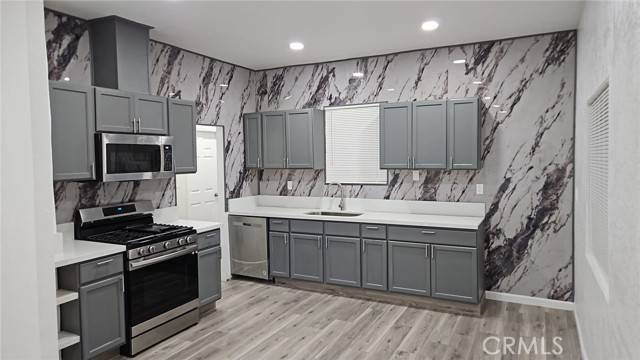 San Bernardino, CA 92410,755 N G Street