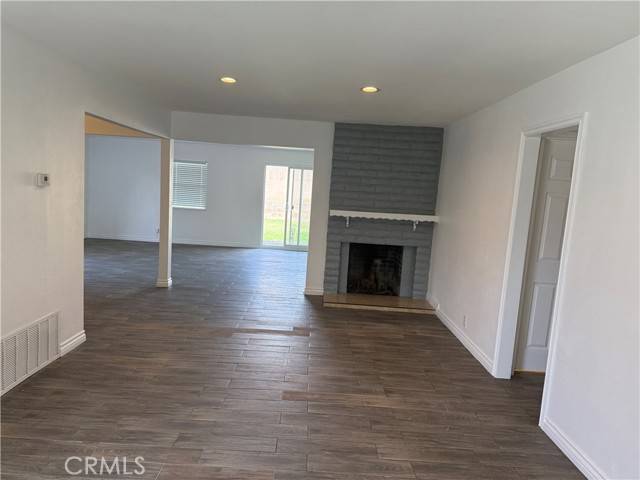 Azusa, CA 91702,1041 Gladstone Street