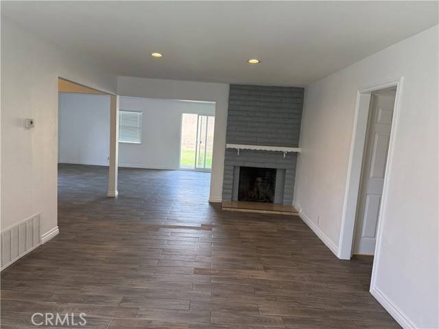 Azusa, CA 91702,1041 Gladstone Street
