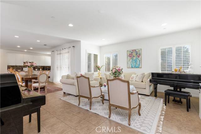 Eastvale, CA 92880,14564 Monet Drive