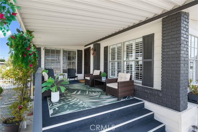 Corona, CA 92882,1353 Shadowglen Way