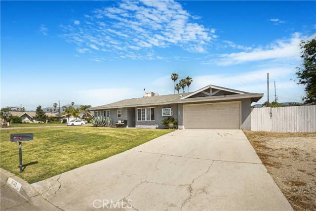 Rialto, CA 92376,19340 Anaconda Street