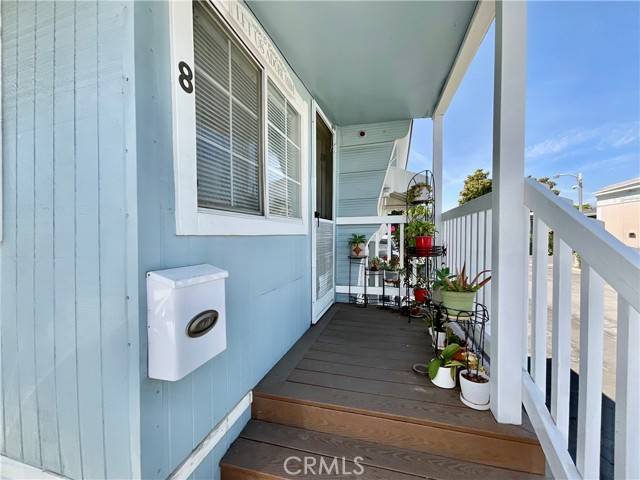 Bellflower, CA 90706,15717 Woodruff #8