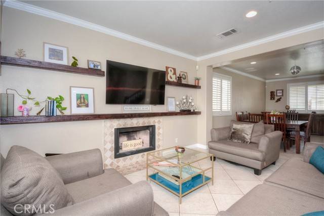 Fontana, CA 92336,7451 Lawrence Place