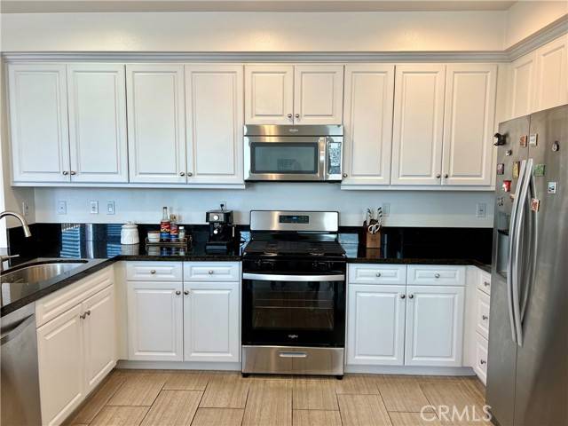 Montclair, CA 91763,8823 Jacaranda #F